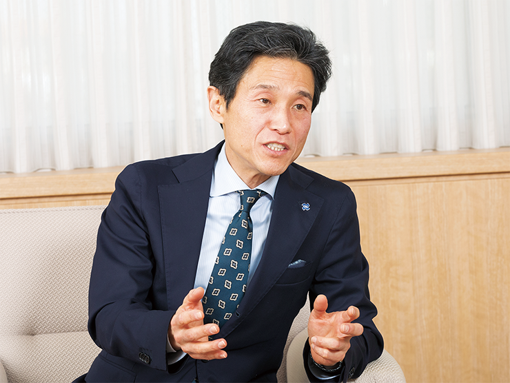 代表取締役社長 兼 COO 大沢 伸朗