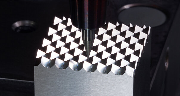 2枚刃CBNボールエンドミル4